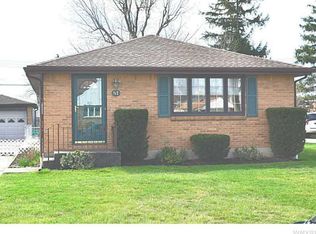 81 Irving Ter, Depew, NY 14043