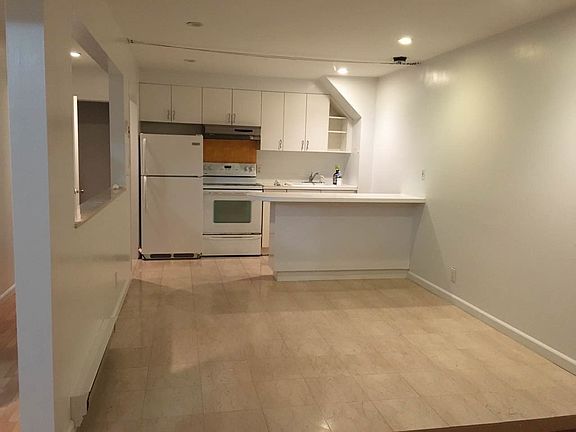 4th image of 20930 23rd Ave