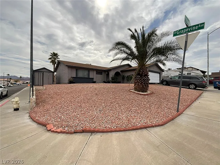 707 Honeybee Ct — Photo 1