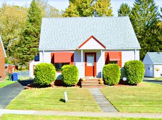 311 Fowles Rd, Berea, OH 44017