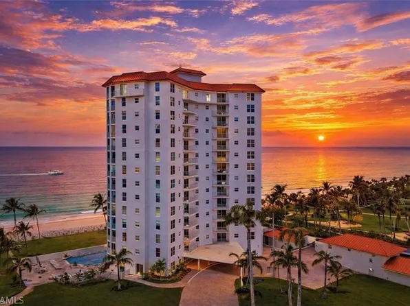 10701 Gulf Shore DR #402, NAPLES, FL 34108