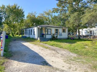 121 S Willow Rd, Texas City, TX 77591