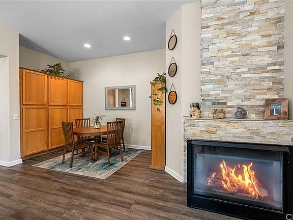 4th image of 29650 Painted Desert Dr