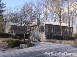 6880 Worthington Rd, Westerville, OH 43082