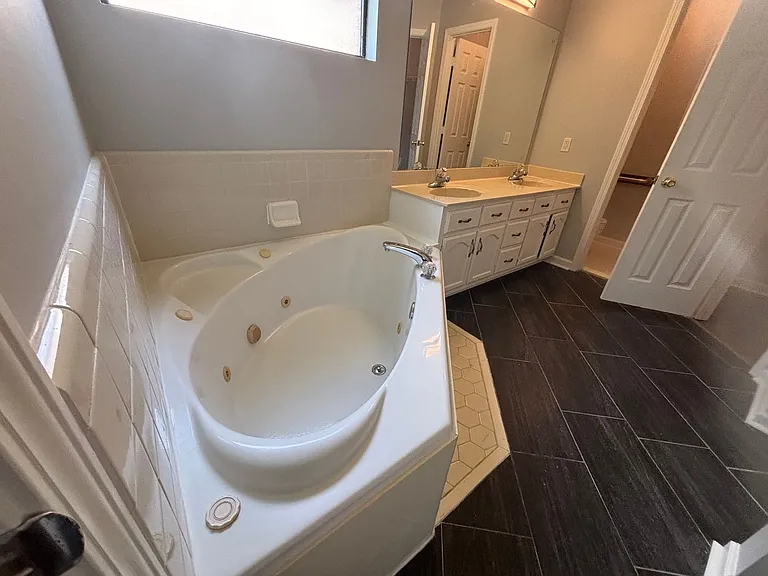 3015 Milkyway Dr — Photo 50