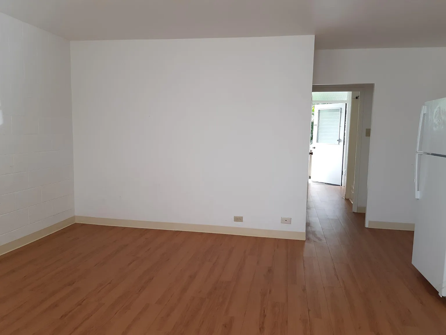1442 Wilder Ave — Photo 3