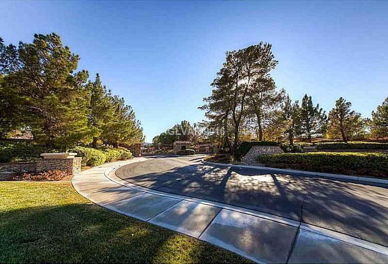 1st image of 10899 Bramante Dr