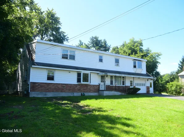 36 Nutwood Avenue, Schenectady, NY 12304