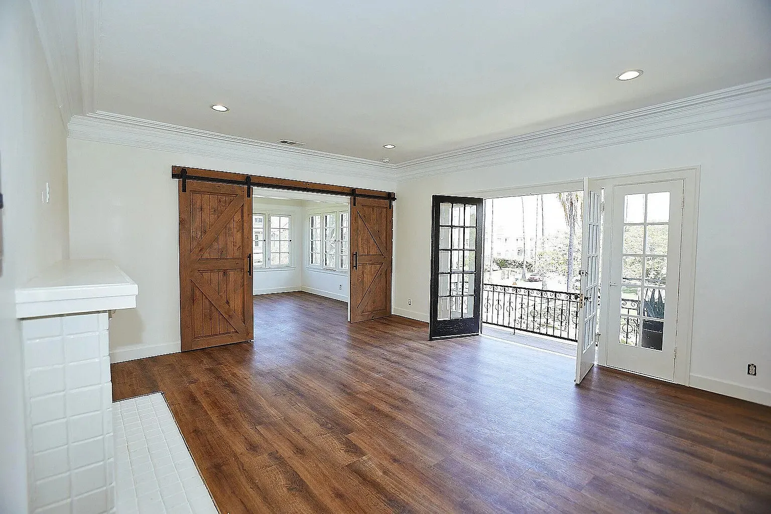 1 bed, 750 sqft, $3,250 — Photo 1