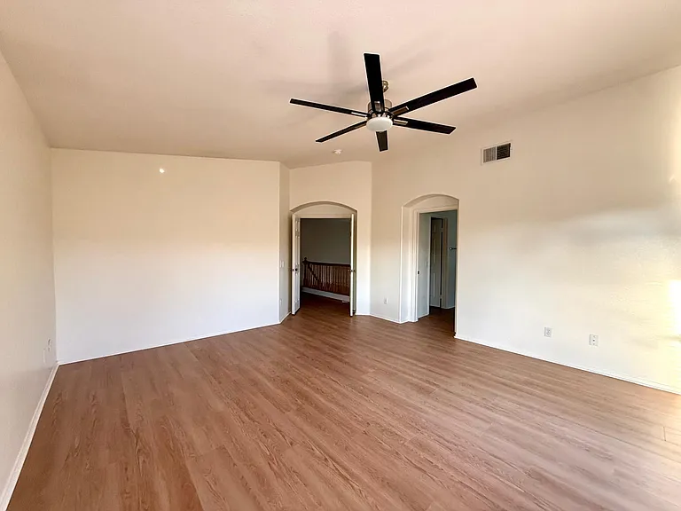20861 Watkins Glen Rd — Photo 12