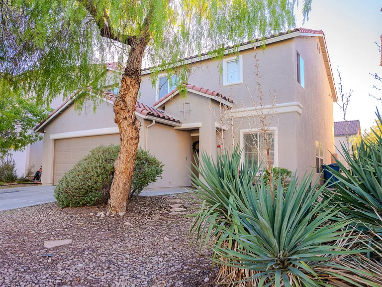 11263 Andreola Ct — Photo 43