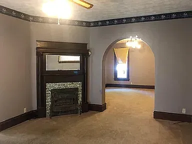 3 bed, $1,325 — Photo 3