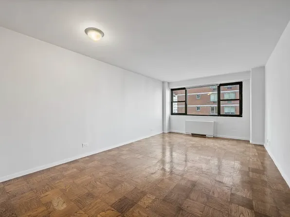 300 West 55th Street image 1 of 8