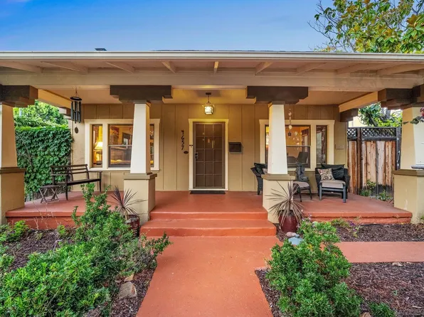 4657 Edgeware Rd, San Diego, CA 92116