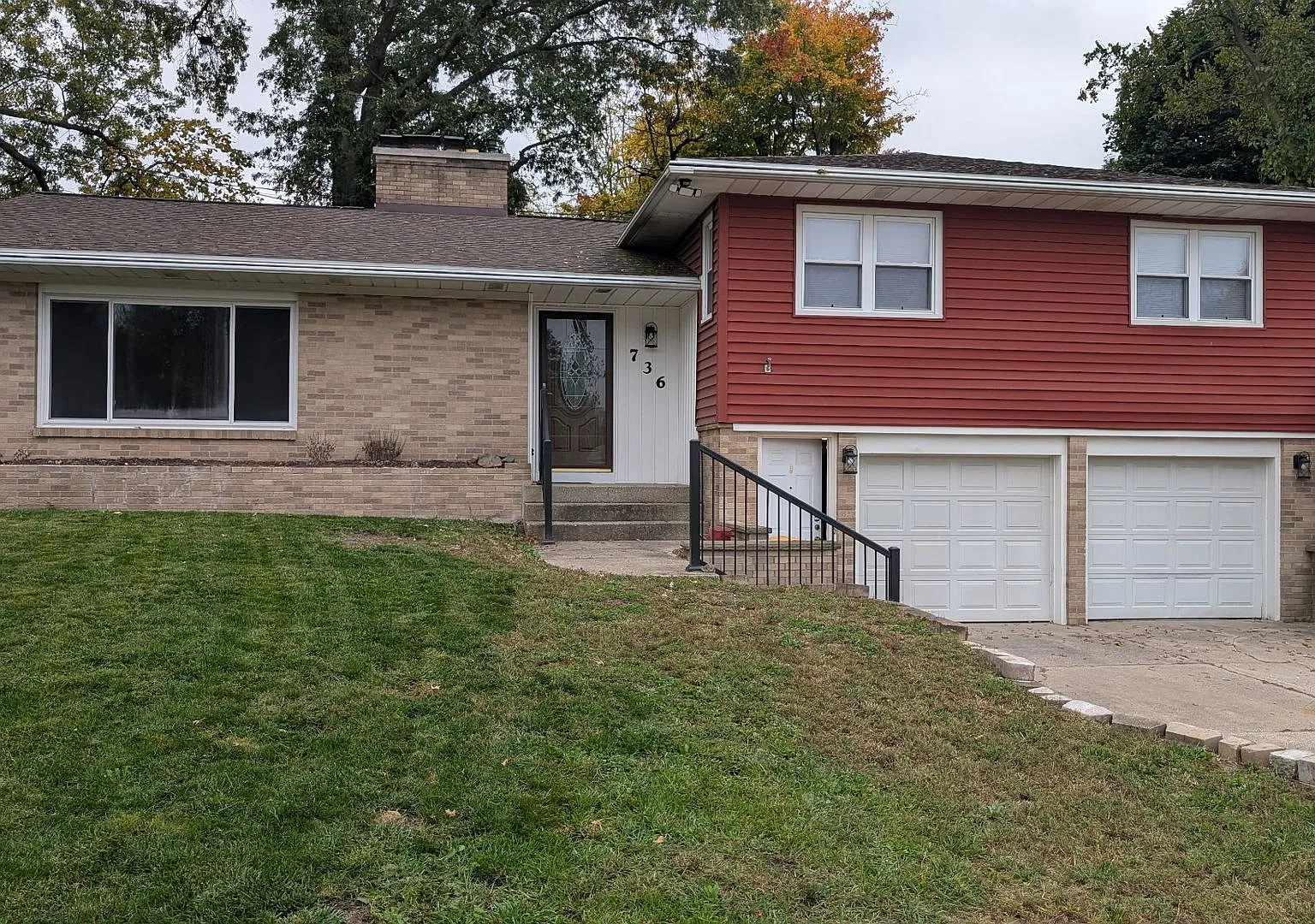 Great Newly Renovated Home — Photo 1