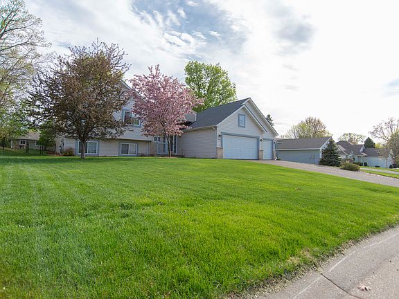 Large Front yard!