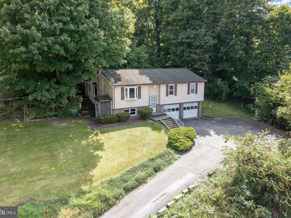 801 Green St, Mifflinburg, PA 17844