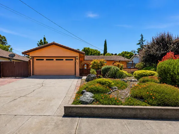 501 7th St, San Juan Bautista, CA 95045