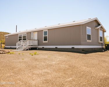1928 E Circle Mountain Rd, New River, AZ, 85087