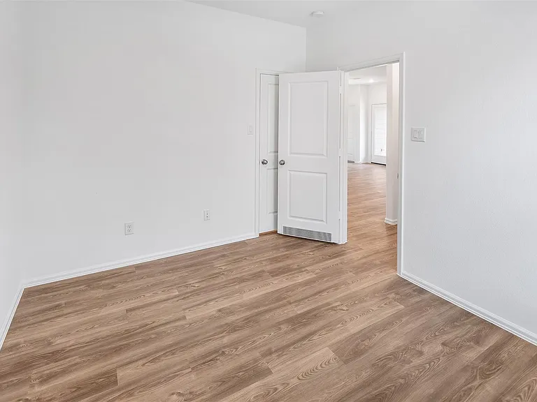 5508 Knox Landing Dr — Photo 36