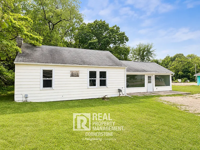 8620 Portage Rd — Photo 23