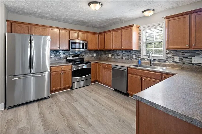 5231 Goshawk Dr — Photo 11