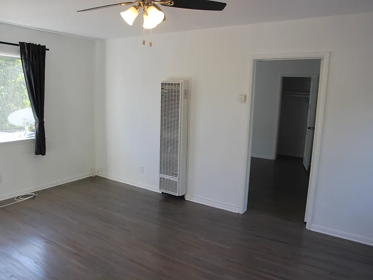 2728 Arizona Ave #5 — Photo 3