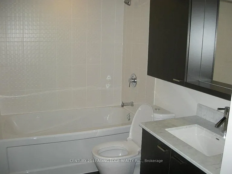 78 Tecumseth St E #1107 — Photo 11