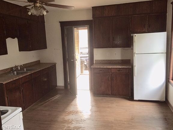 8D67D866-5468-4BD2-964A-4D6E36D700D3