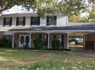 6206 Waterview Dr, Arlington, TX 76016