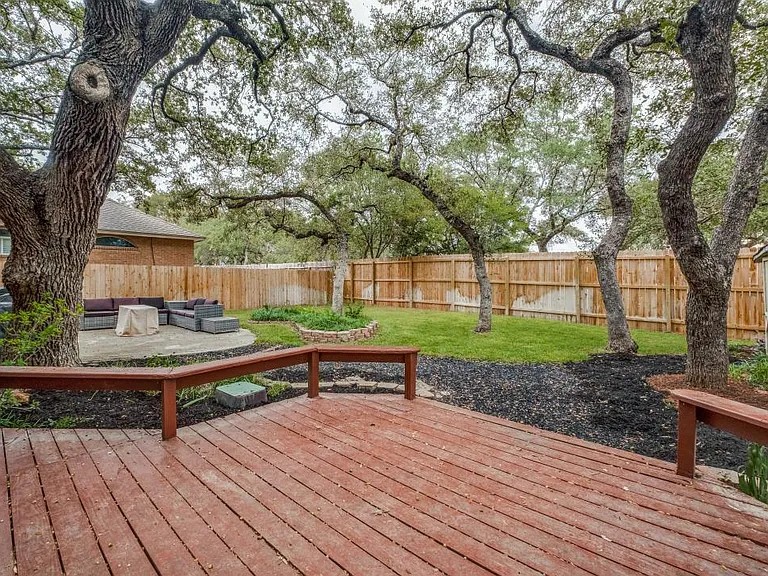11106 Auburn Woods — Photo 14