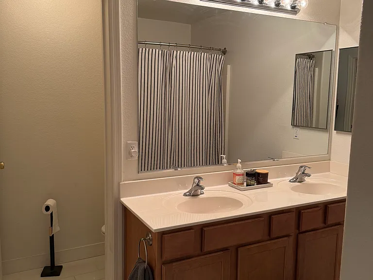 3328 W Belle Ave — Photo 18