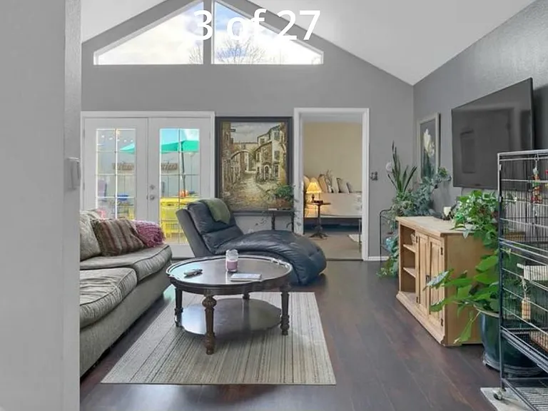 837 San Gabriel Pl — Photo 2