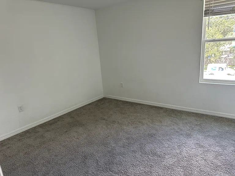 7715 Rosewood Garden Loop — Photo 19
