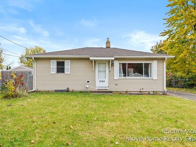 5748 Averill Ave SW, Wyoming, MI, 49548