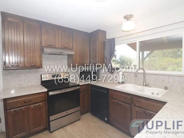 15436 Las Manzanitas Rd — Photo 20