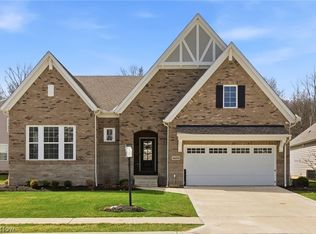 4650 Crocker Woods Ln, Westlake, OH 44145