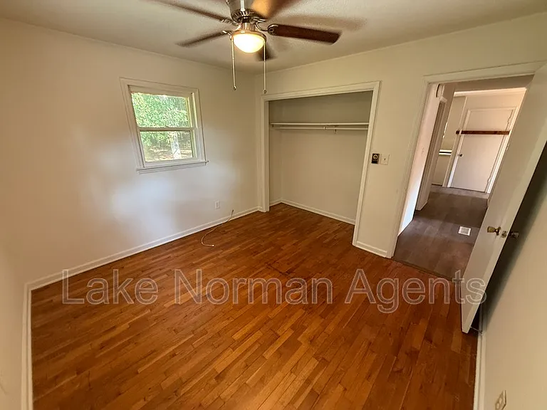 2549 N Olivers Cross Rd — Photo 7