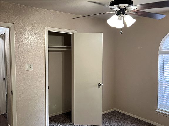 4th image of 2310 Dartmouth Dr