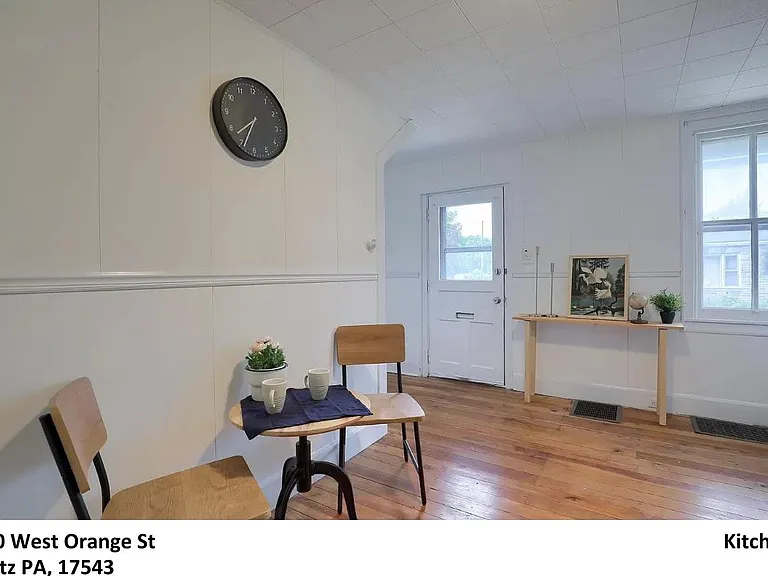 110 W Orange St — Photo 10