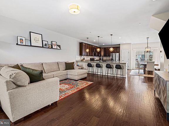 5th image of 901 Ramble Run Rd