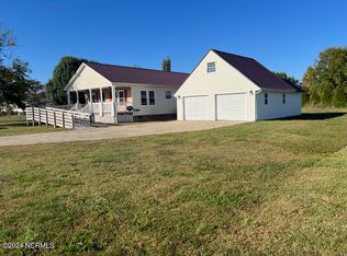 1393 Lambs Grove Rd, Elizabeth City, NC 27909