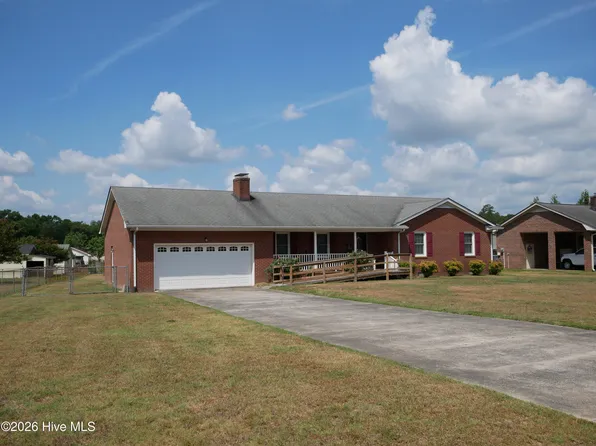 2626 Turnage Drive, Kinston, NC 28501