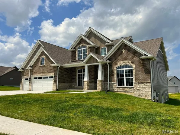 1027 Bellevaux Place St, Charles, MO 63301