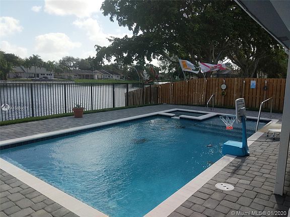 2nd image of 5114 SW 87th Ter