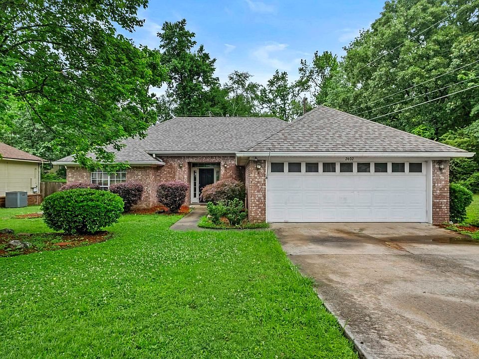 1st image of 2402 Austin Oaks Dr