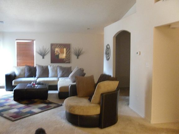 4th image of 741 Deerbrush Ct SW