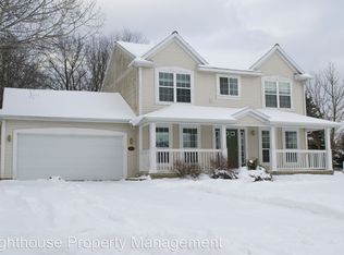 7601 Cannon Run Dr NE, Rockford, MI 49341