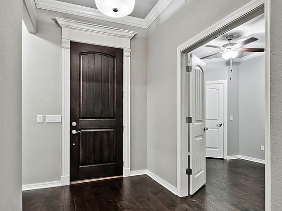 Lovely Entrance, Gleaming, Rich Hardwood Floors al