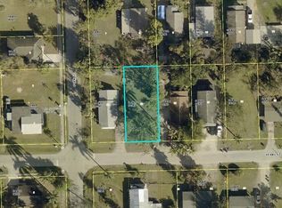 3811 Pearl St, Fort Myers, FL 33916
